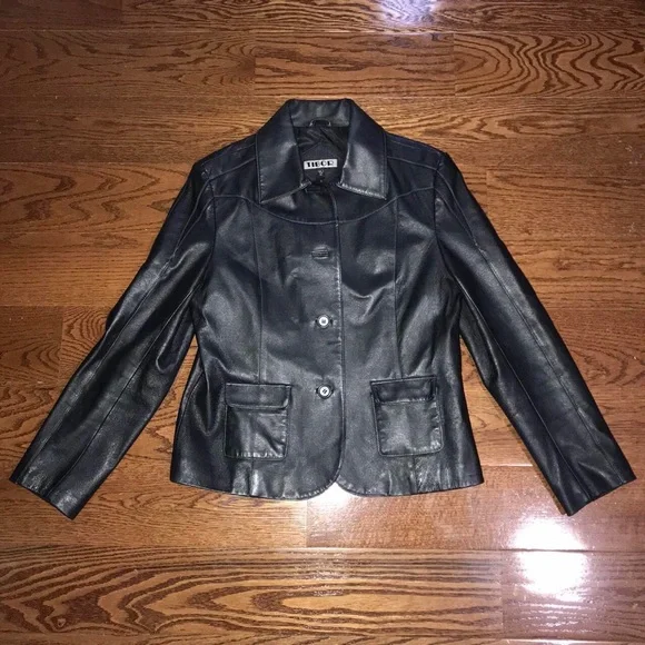 Vintage Black Leather Blazer - Picture 6 of 6